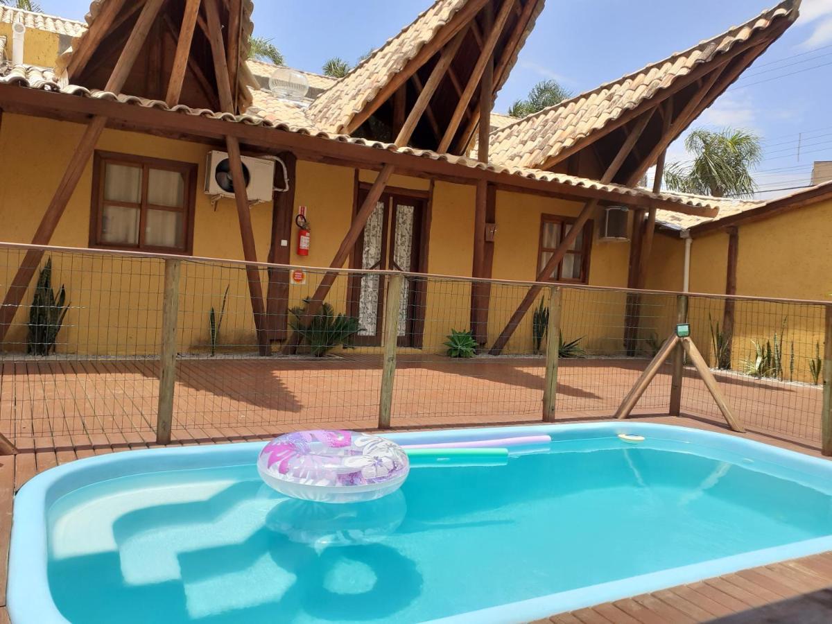 Bula House Uma Quadra Do Mar Apartman Garopaba Kültér fotó