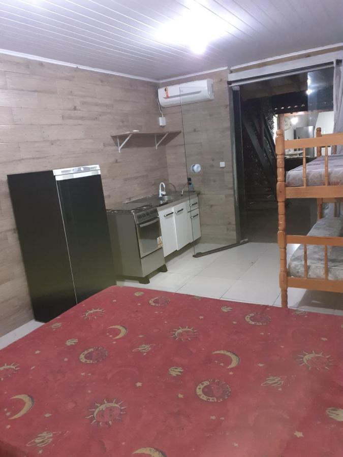 Bula House Uma Quadra Do Mar Apartman Garopaba Kültér fotó