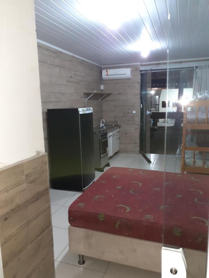 Bula House Uma Quadra Do Mar Apartman Garopaba Kültér fotó